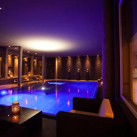Wellness Hotel Zlata Lipa เดชชิน ภายนอก รูปภาพ