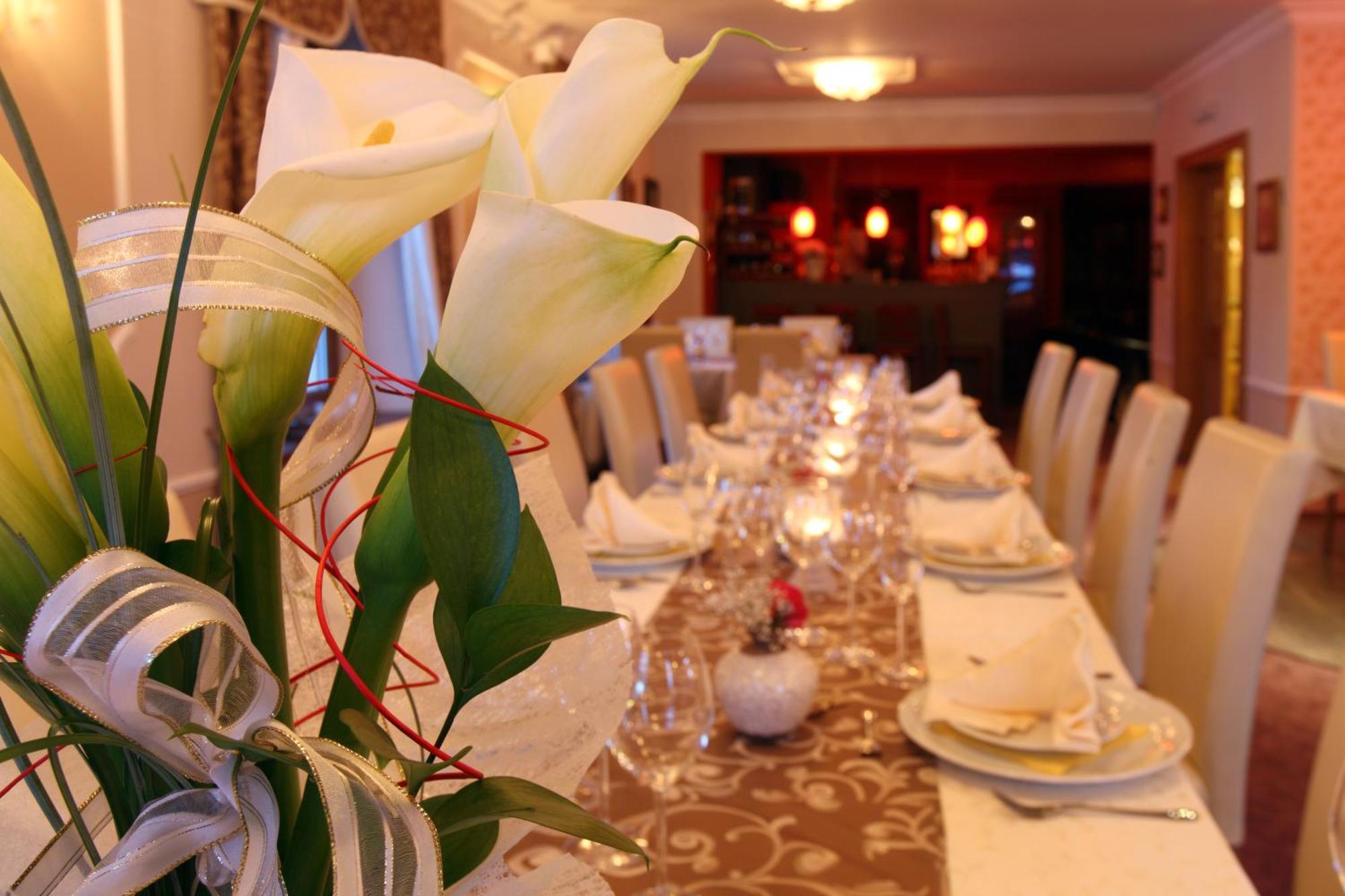 Wellness Hotel Zlata Lipa เดชชิน ภายนอก รูปภาพ